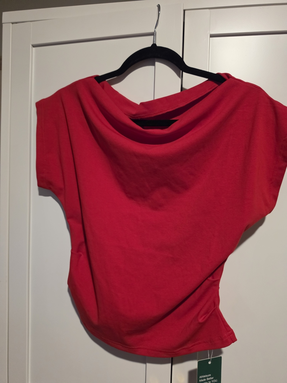 HALARA Red Draped Neck Short Sleeve Top